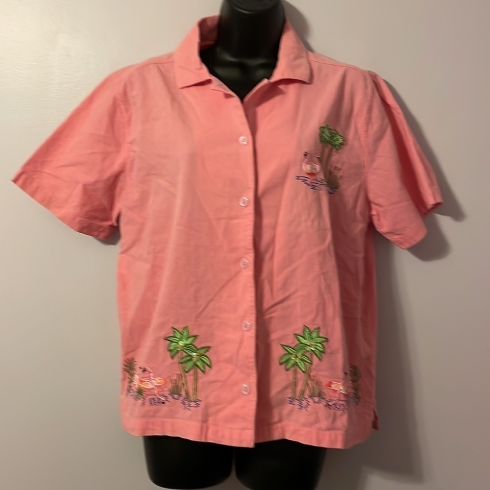 Jane Ashley Casual Lifestyle Button Up Pink Embroidered Flamingo Tropical Blouse